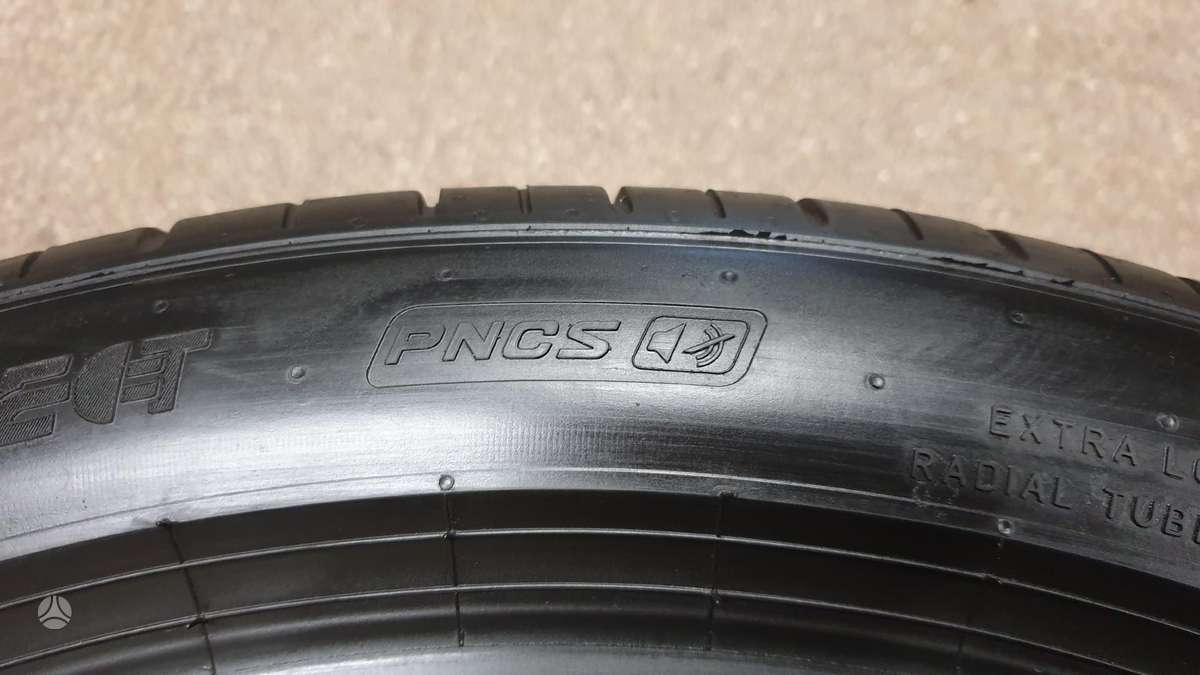 Pirelli PZero TM apie 7mm, summer 265/40 R21