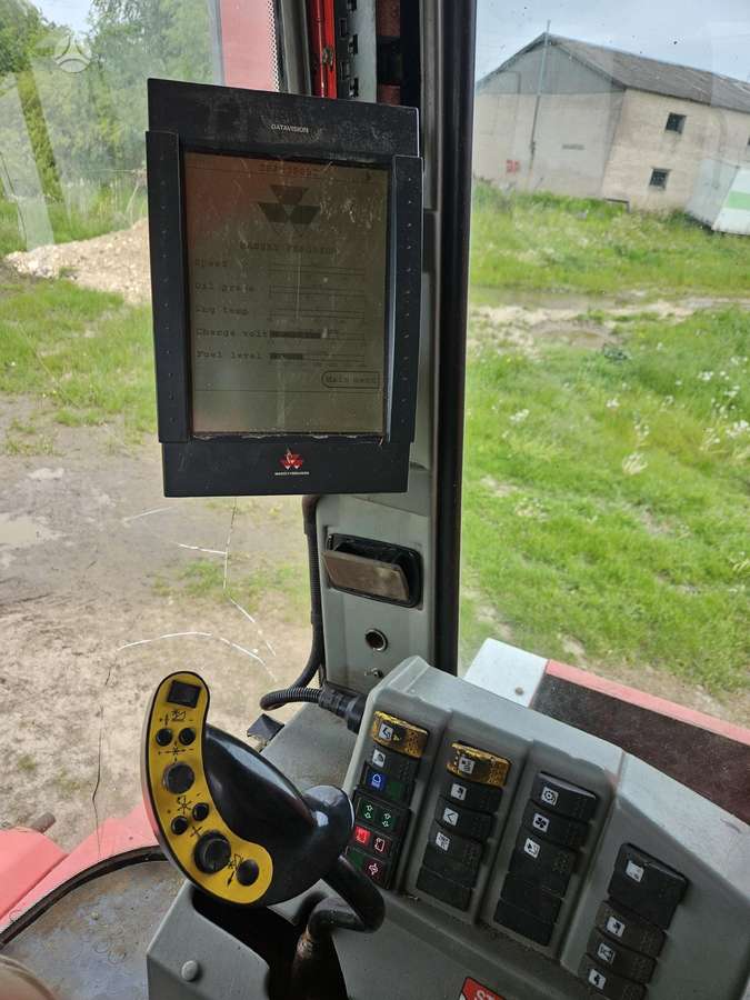 Massey Ferguson 40RS, kombaini