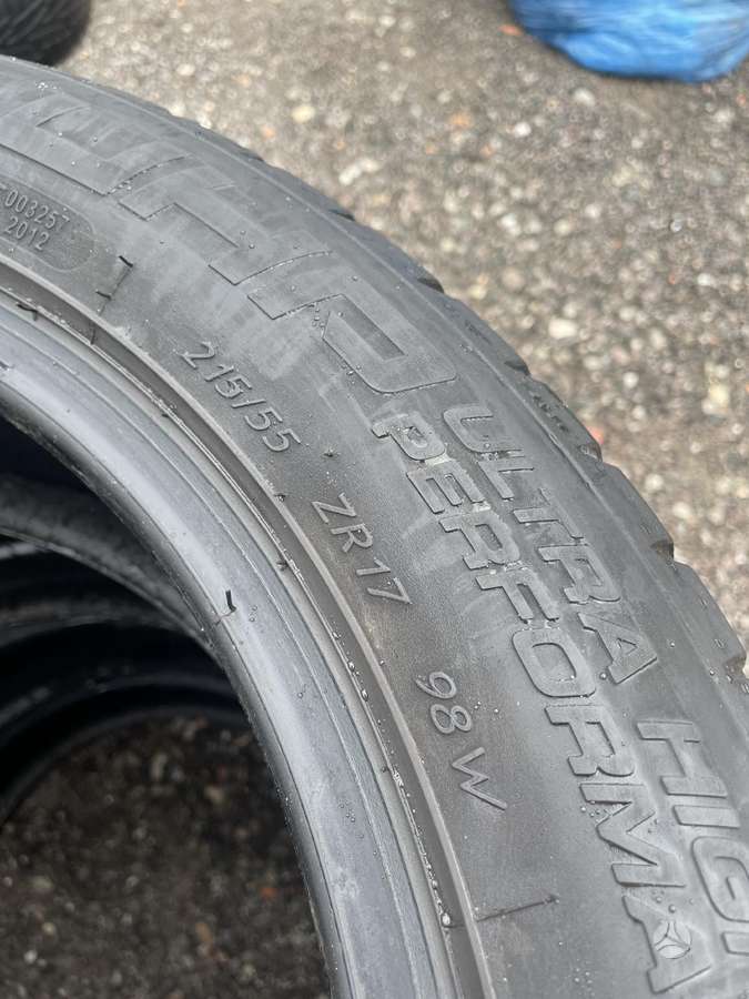 Kormoran UHP, summer 215/55 R17