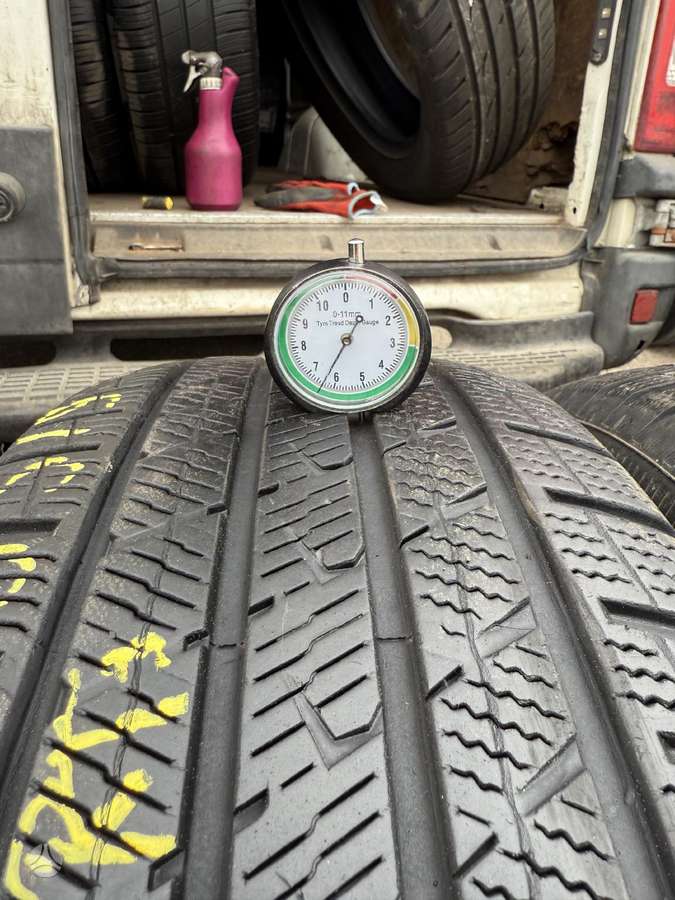 Vredestein, всесезонные 235/55 R19