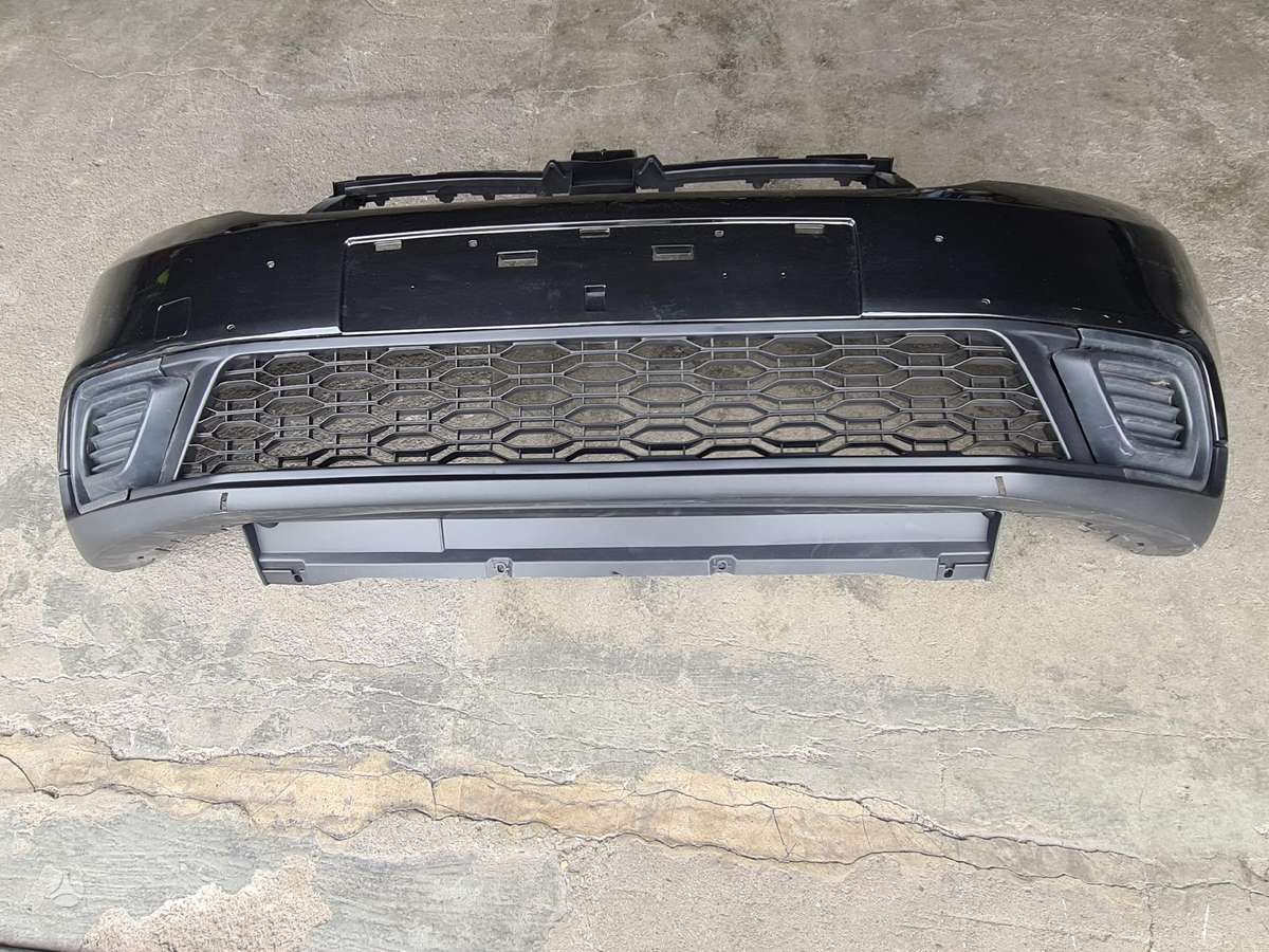 Dacia Logan Naujas nudazytas bamperis