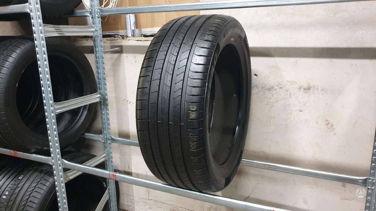Pirelli PZero TM NAUJA, летние 275/45 R21