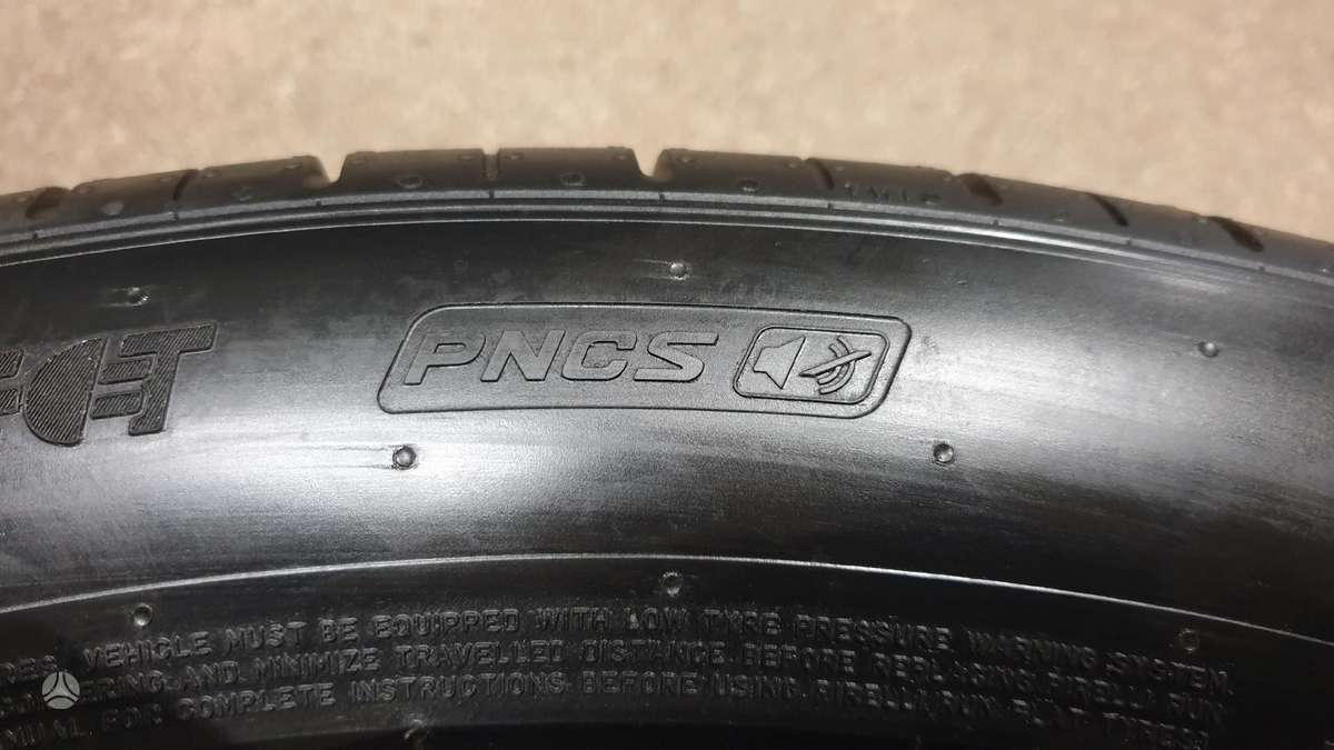 Pirelli PZero TM NAUJA, летние 275/45 R21