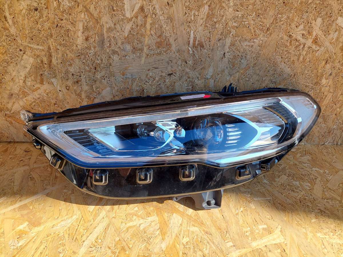 Ford Fusion Cen17320