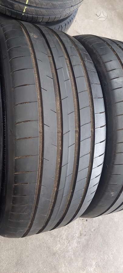 Goodyear, vasarinės 255/40 R20