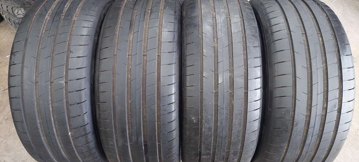 Goodyear, summer 255/40 R20