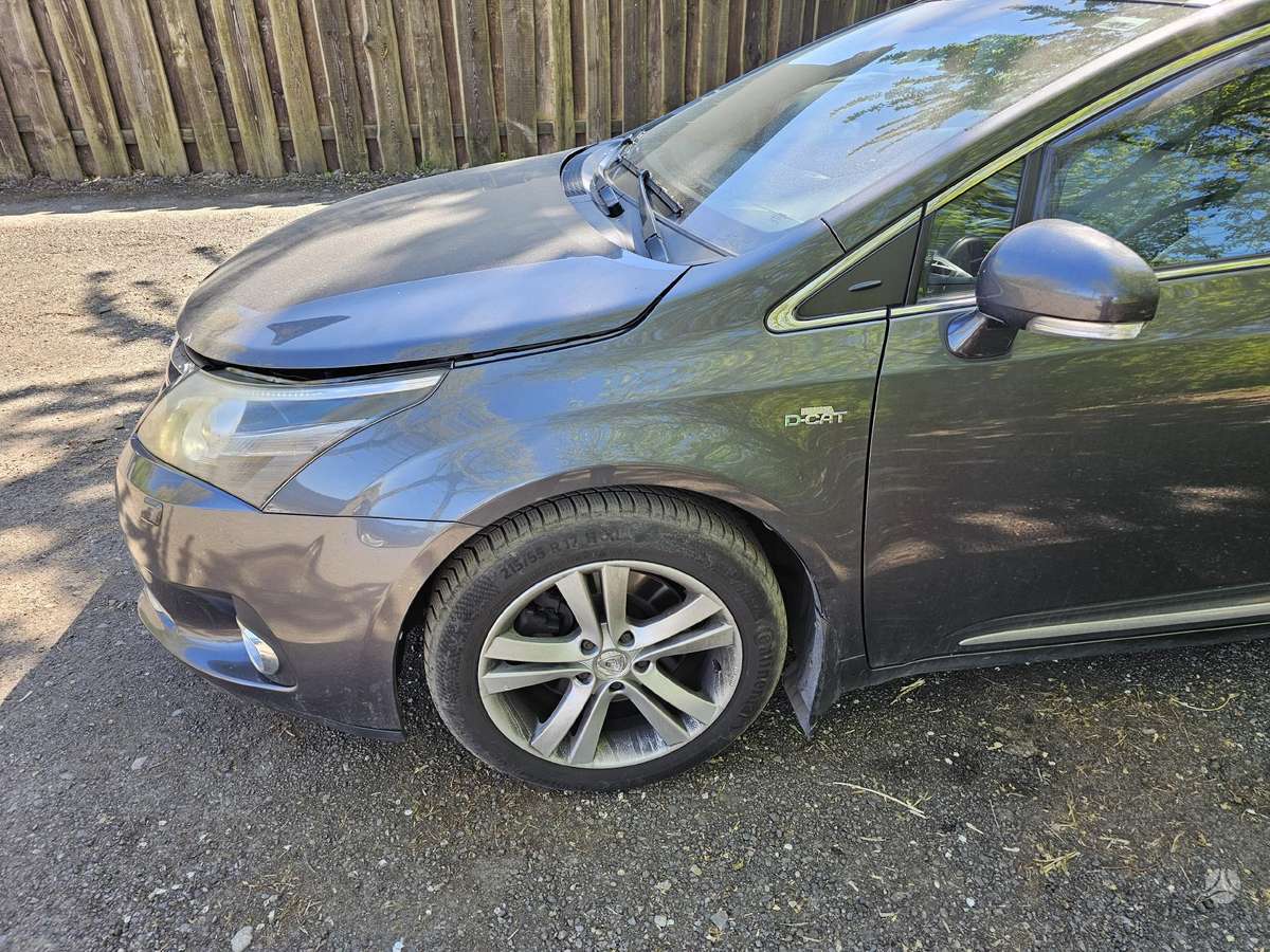 Toyota Avensis