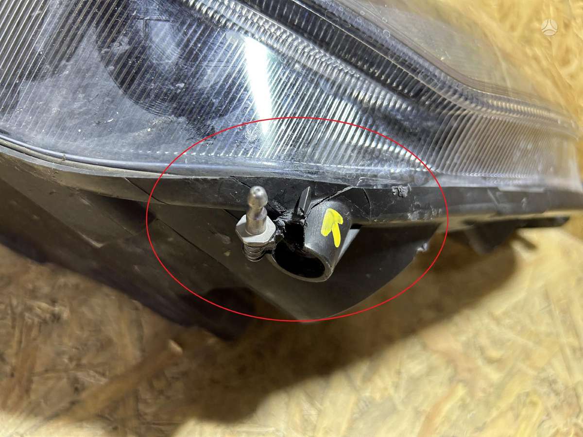 Ford Focus, MX7B13E015CD, Cen16866