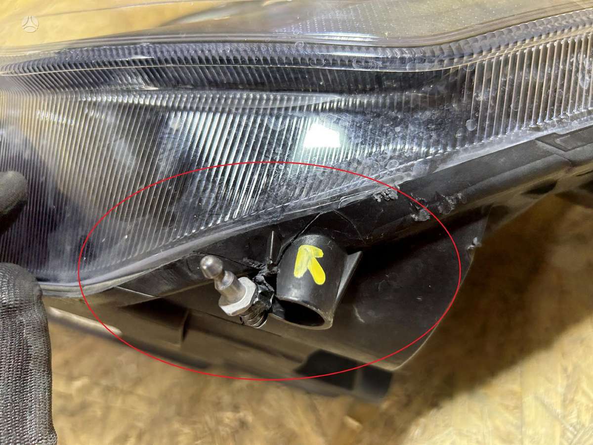 Ford Focus, MX7B13E015CD, Cen16866