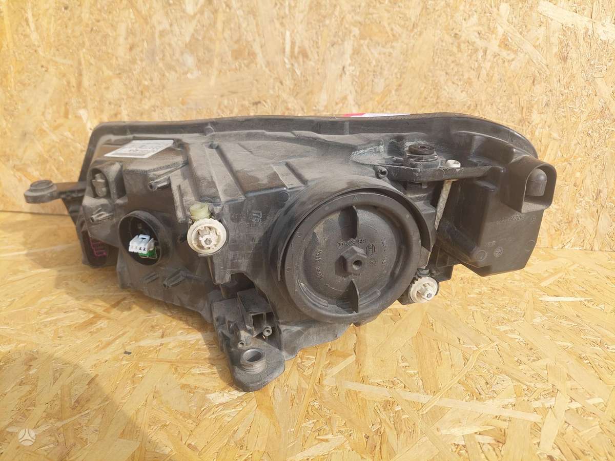 Skoda Superb, 3V1941016B, Cen17230