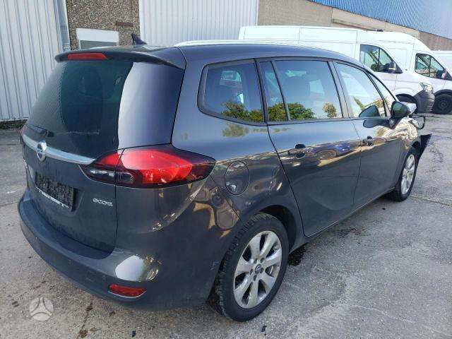 Opel Zafira B16dth