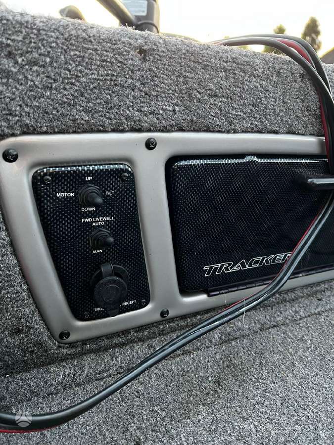 Tracker Targa V18, yachts / cruisers