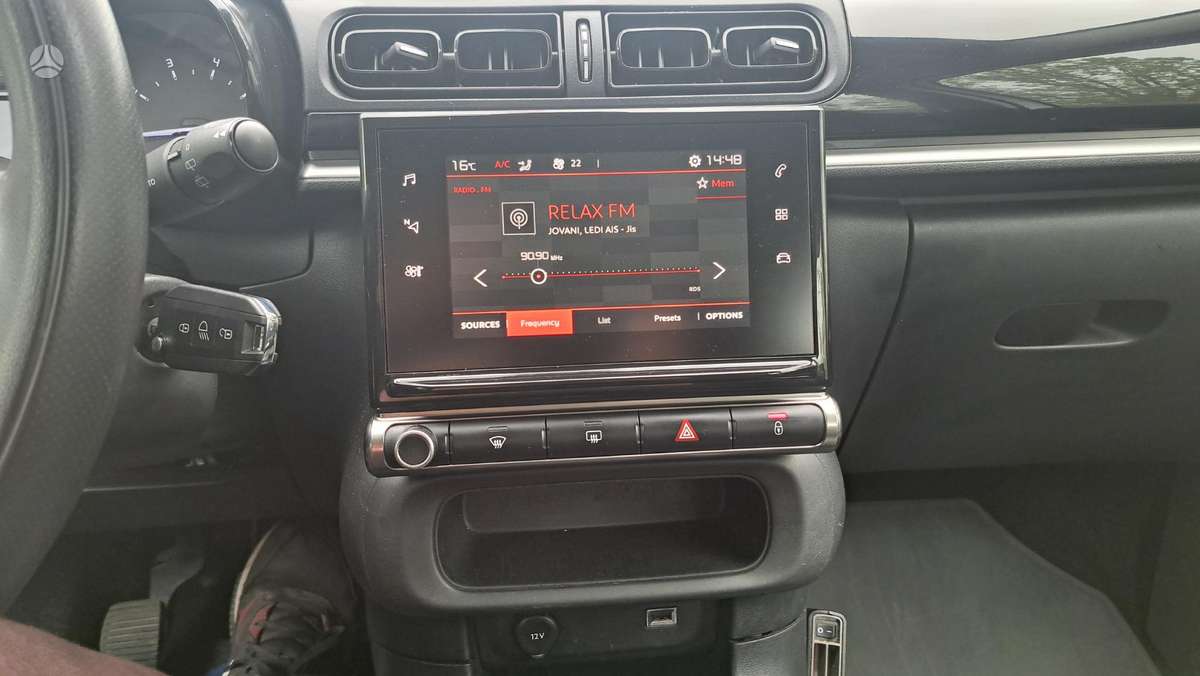 Citroen C3, 1.2 l., hatchback