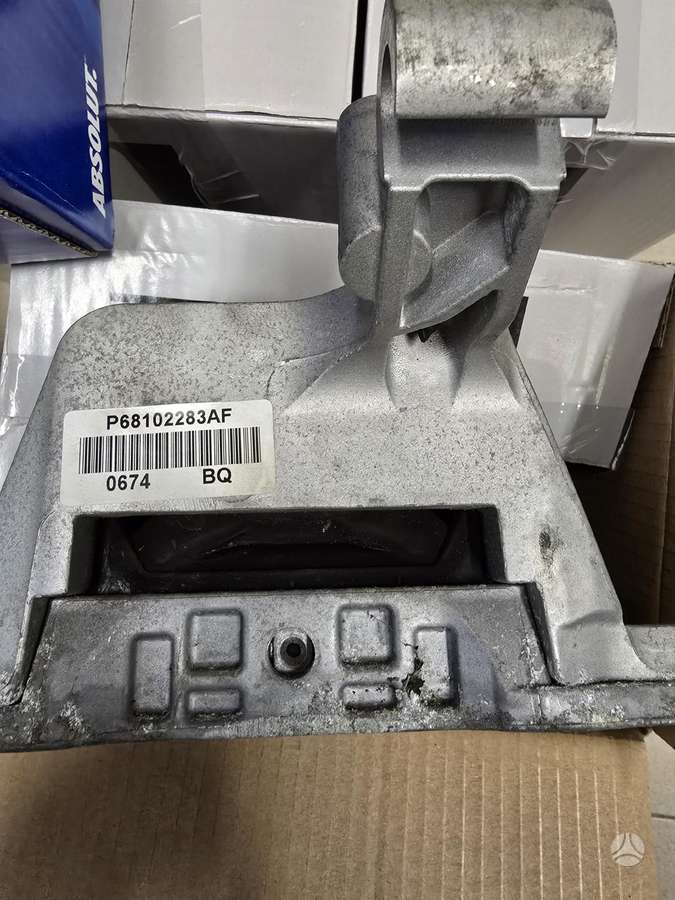 Jeep Cherokee, P68102283AF, engine bracket