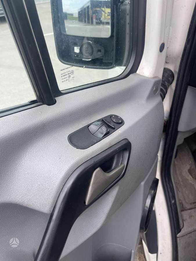 Volkswagen Crafter - 4
