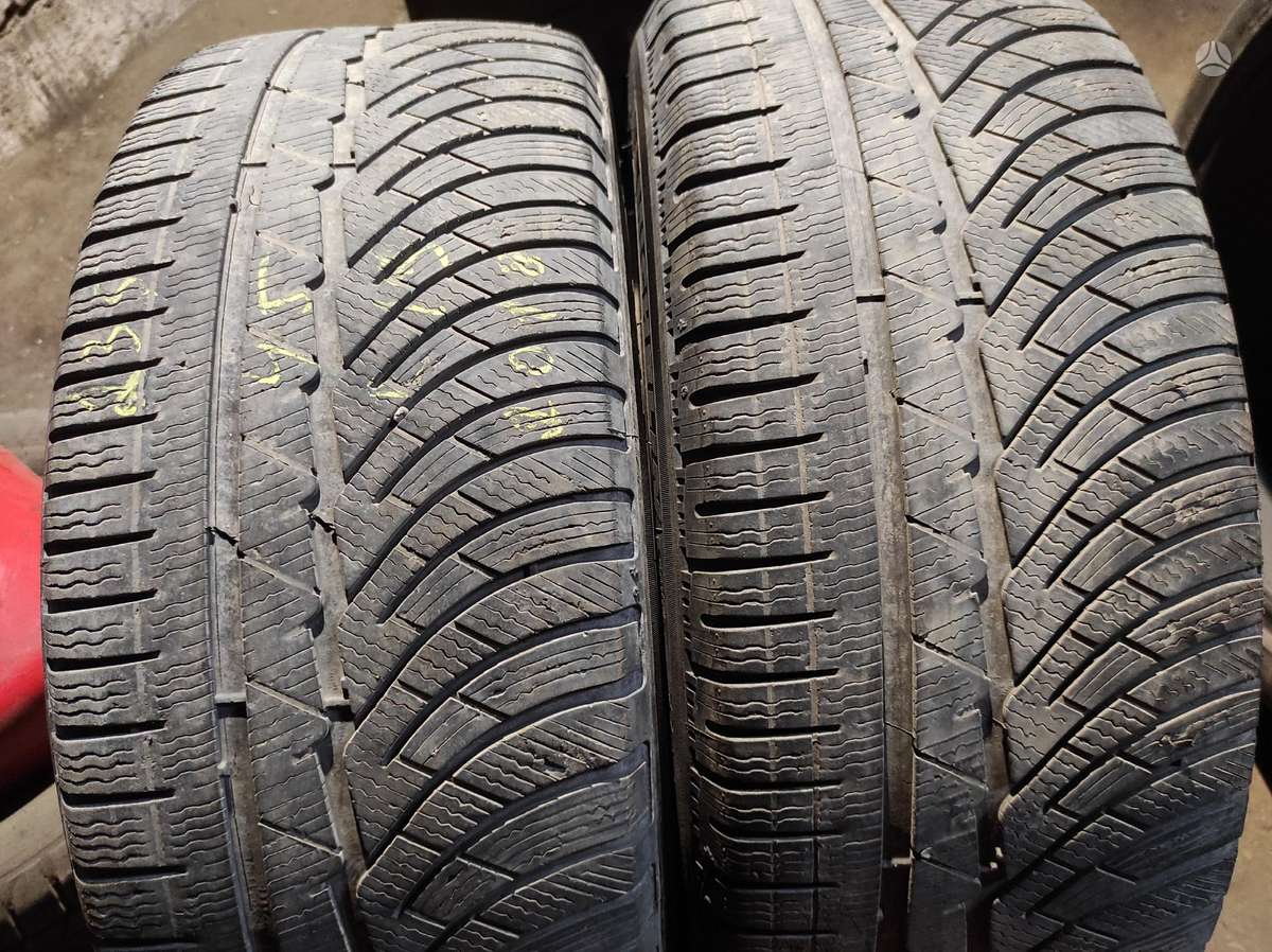 Continental, зимние 235/45 R19