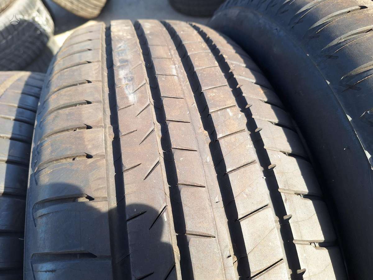 Bridgestone, vasarinės 225/55 R19