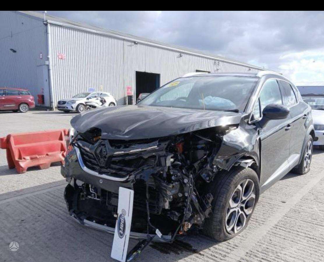 Renault Captur for parts. Dalimis
