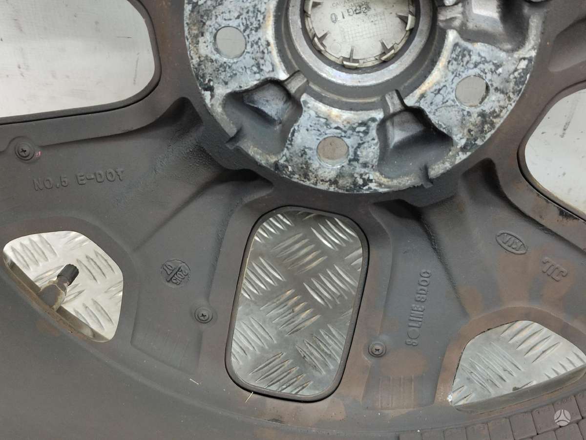 KIA Sorento, lengvojo lydinio, R19