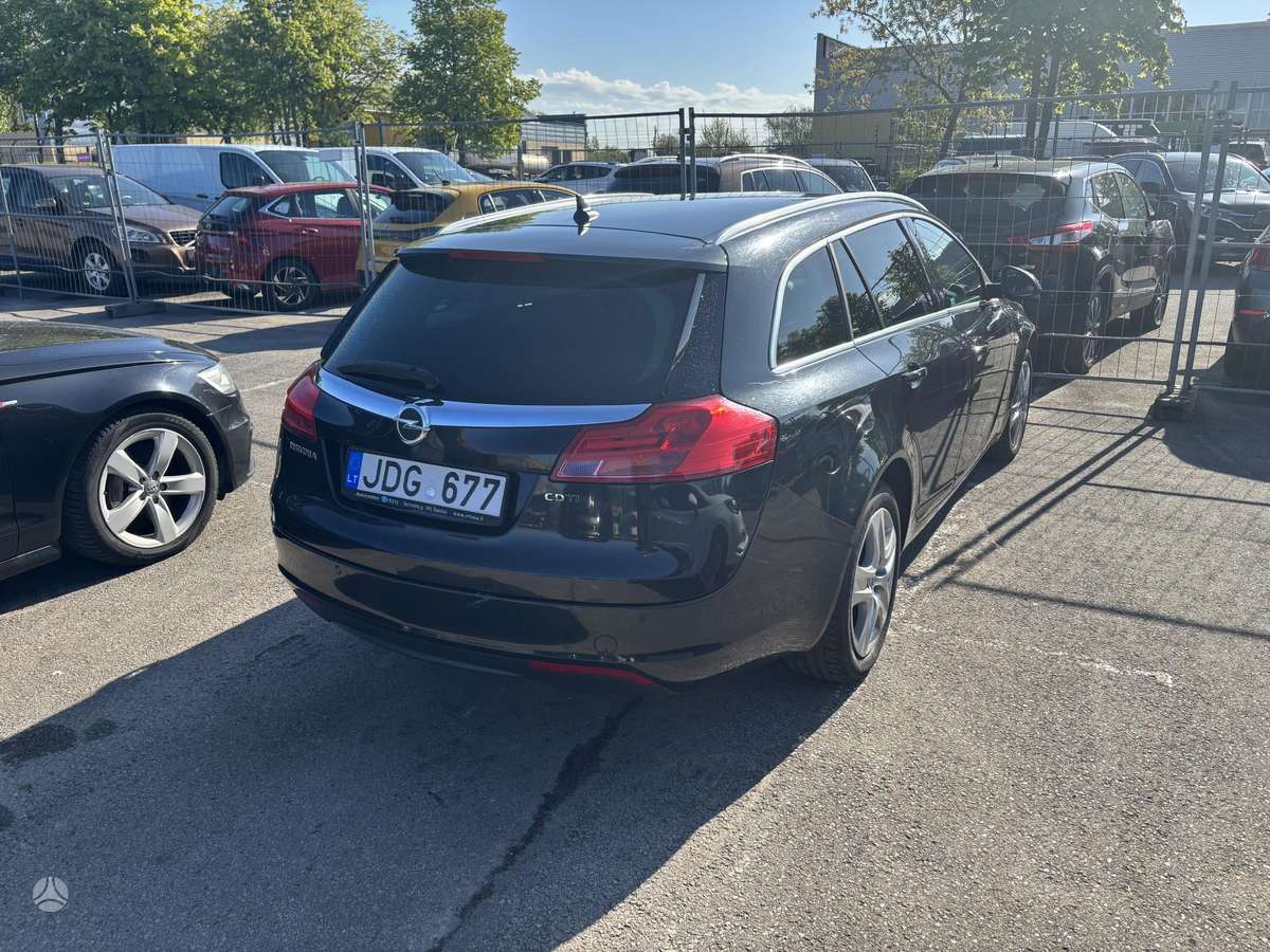 Opel Insignia, 2.0 l., wagon