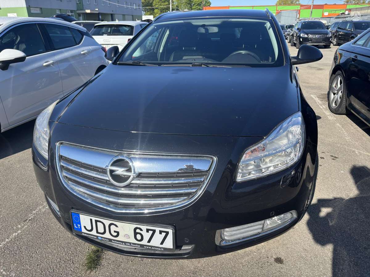 Opel Insignia, 2.0 l., wagon