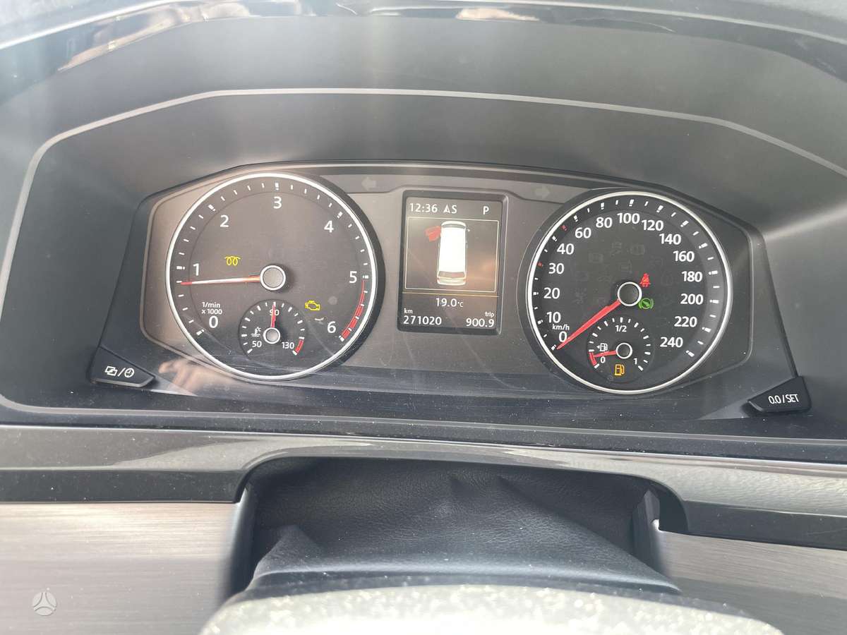 Volkswagen Multivan, 2.0 l., Минивэн
