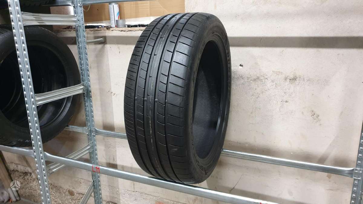 Dunlop Sport Maxx RT2 apie 8mm, летние 255/45 R20