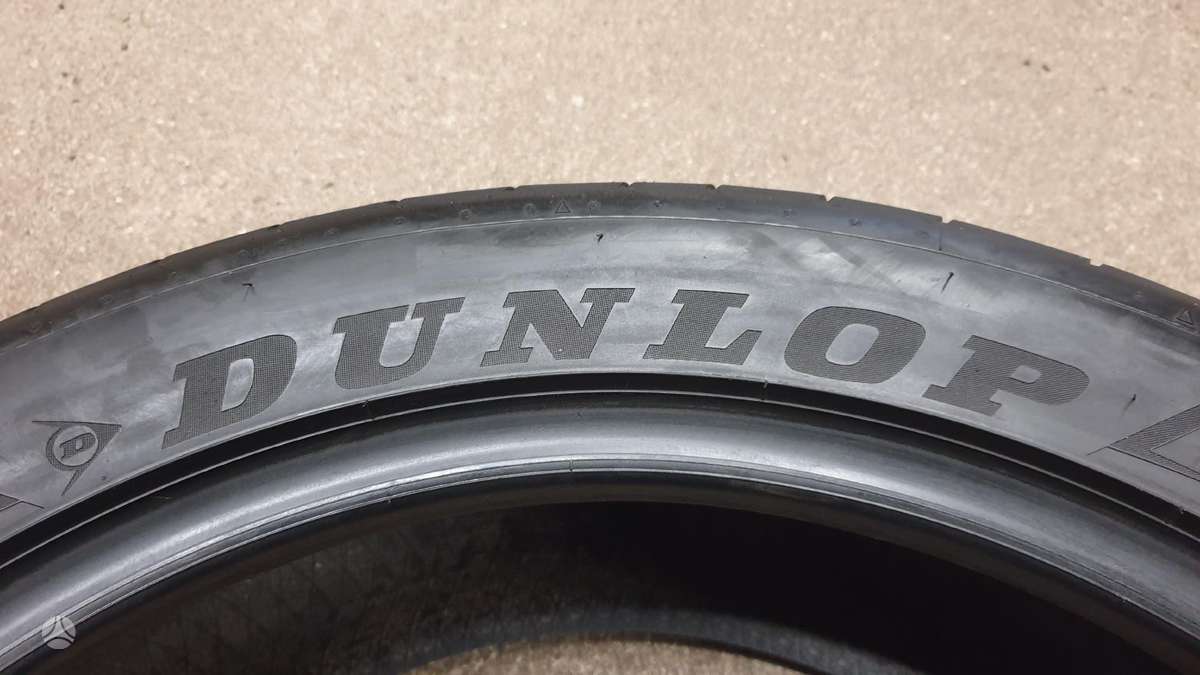 Dunlop Sport Maxx RT2 apie 8mm, летние 255/45 R20