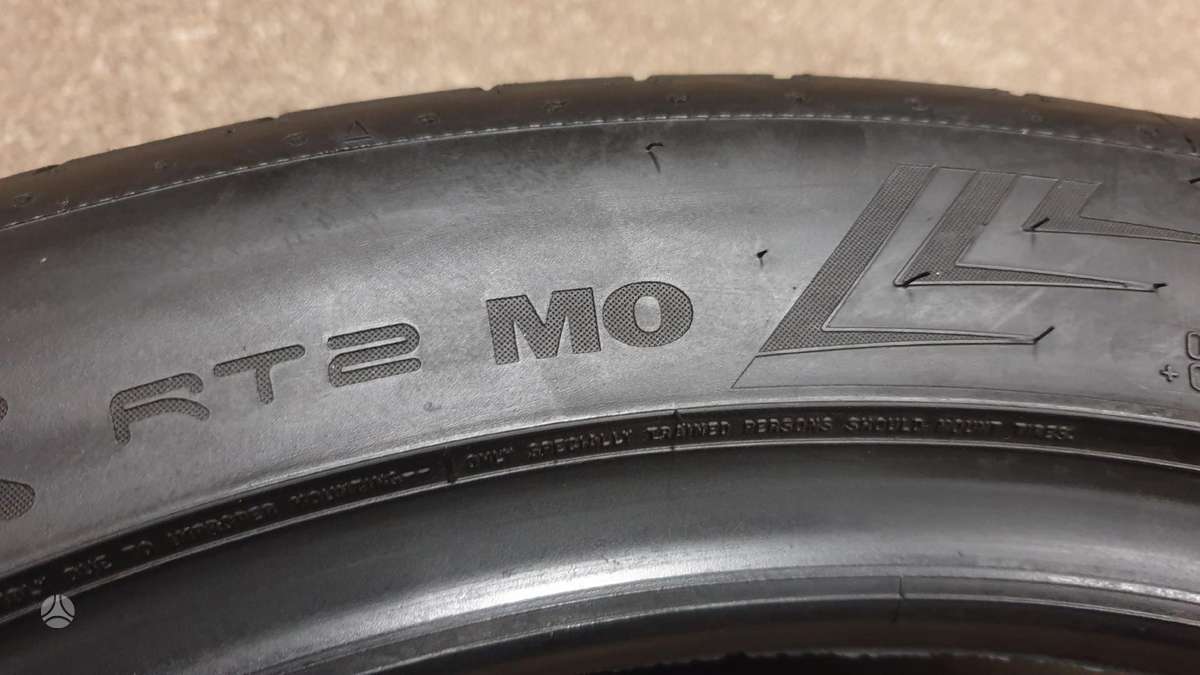 Dunlop Sport Maxx RT2 apie 8mm, летние 255/45 R20