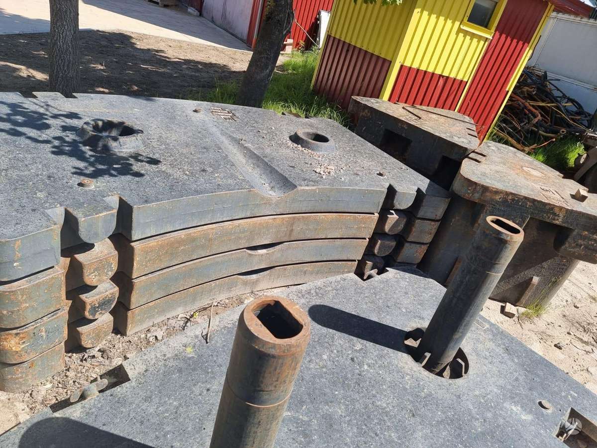 Grove GMK 5130-2, crane