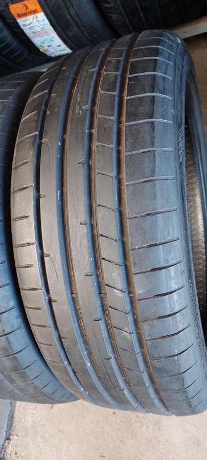 Dunlop, летние 235/45 R20