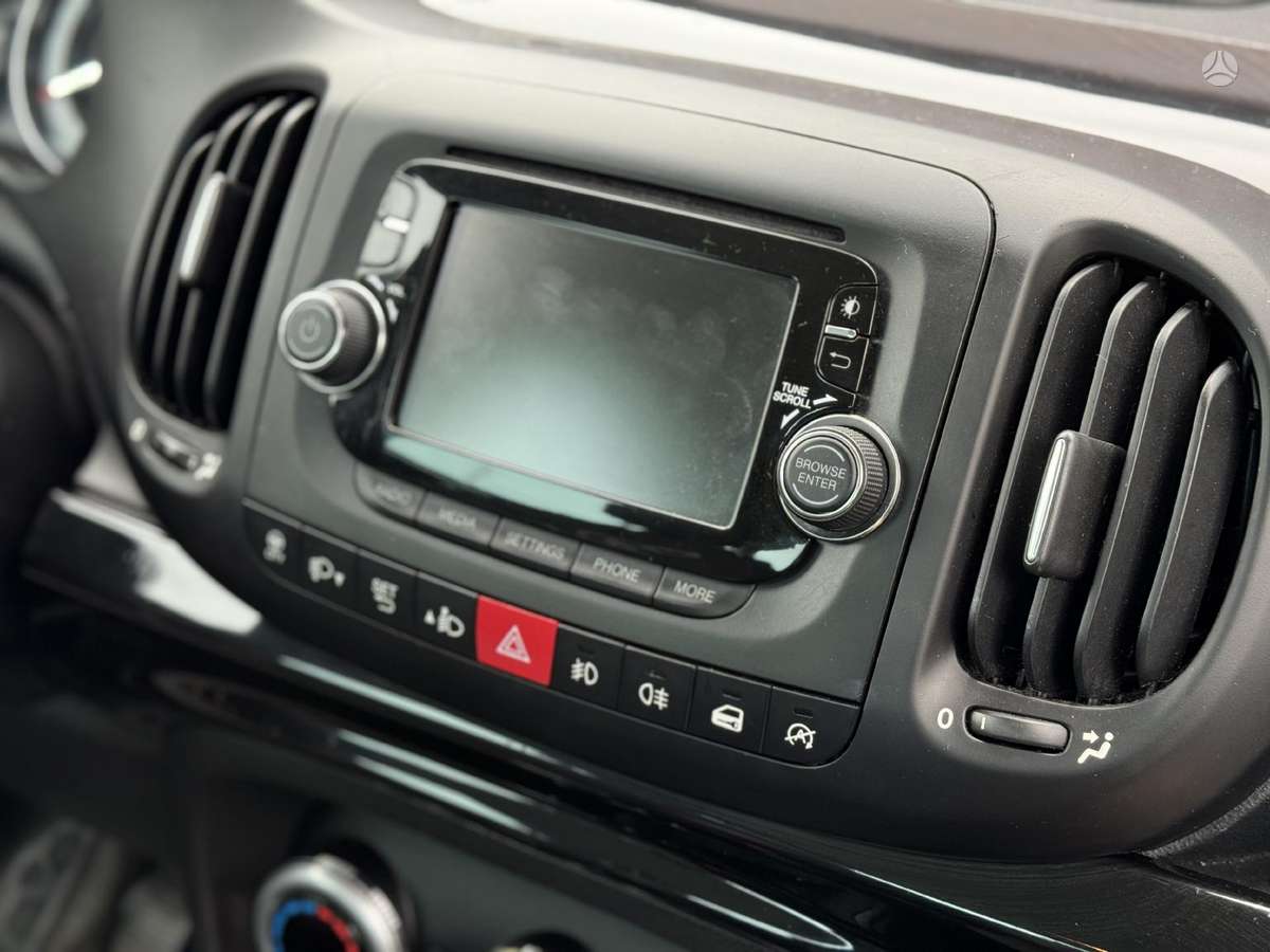 Fiat 500L, 1.6 l., hatchback