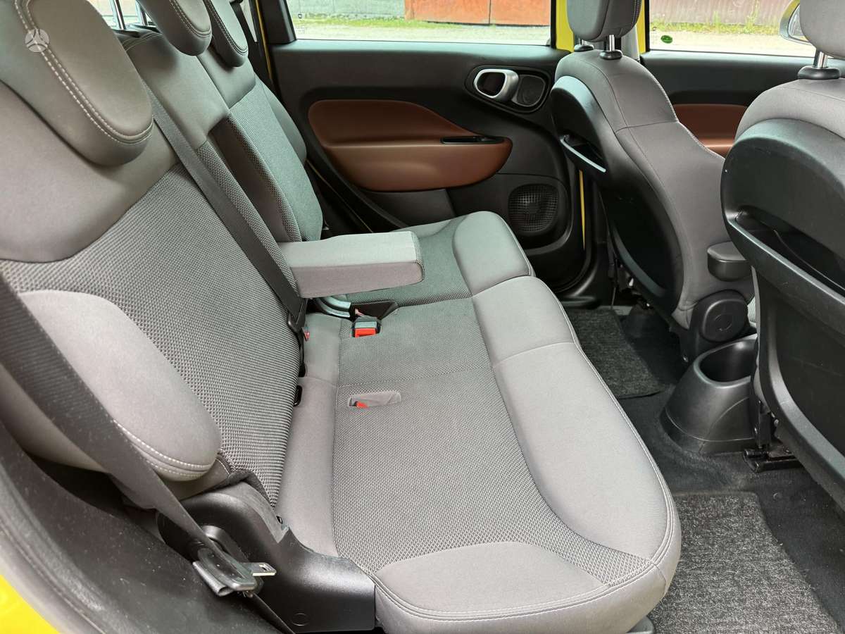 Fiat 500L, 1.6 l., hatchback