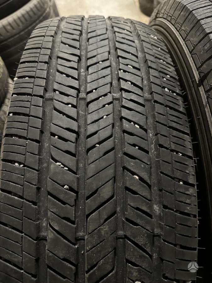 Bridgestone, vasaras 255/70 R18