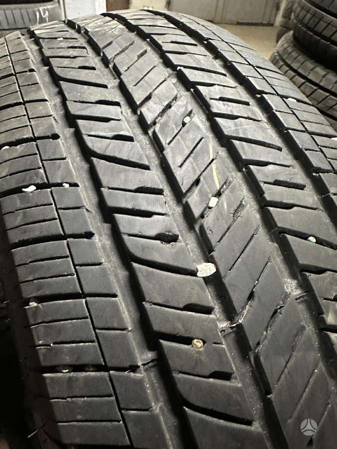 Bridgestone, vasaras 255/70 R18