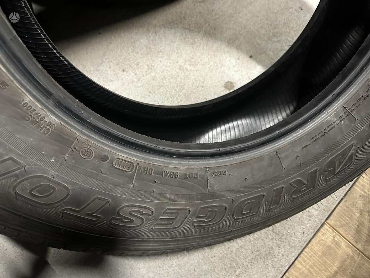 Bridgestone, vasaras 255/70 R18