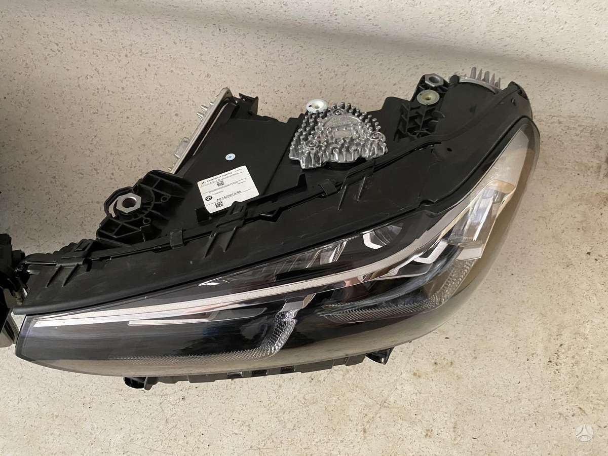 BMW X3 žibintai