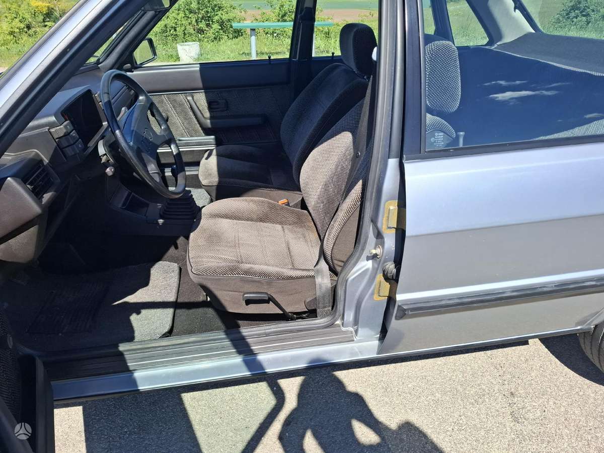 Audi 80, 1.6 l., Седан
