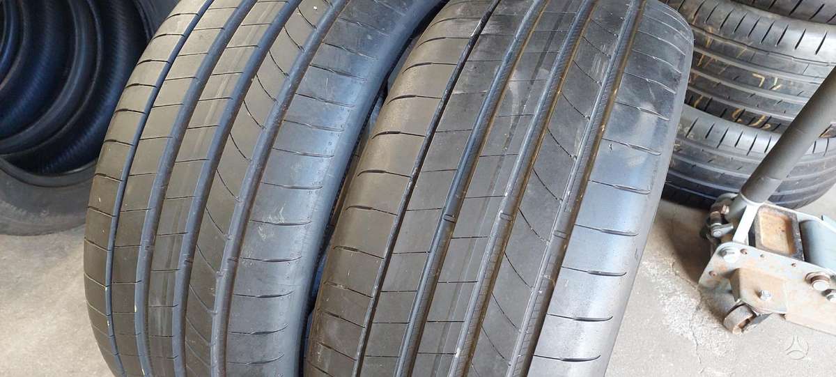 Goodyear, summer 255/35 R21