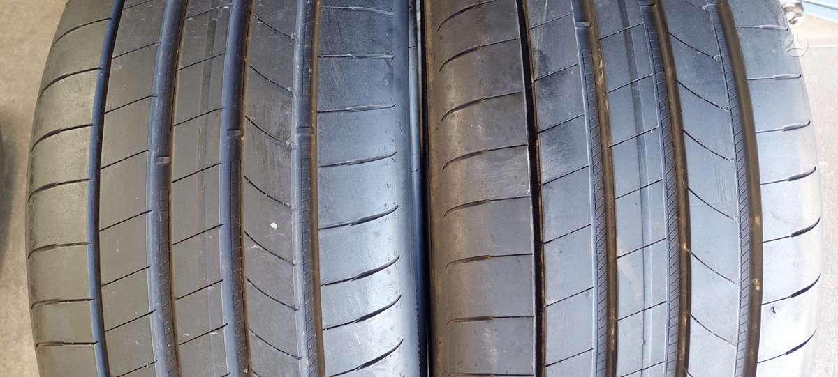 Goodyear, vasarinės 255/35 R21