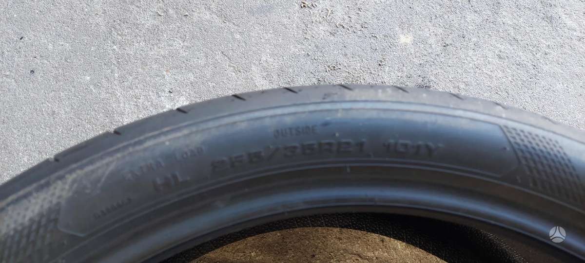 Goodyear, летние 255/35 R21