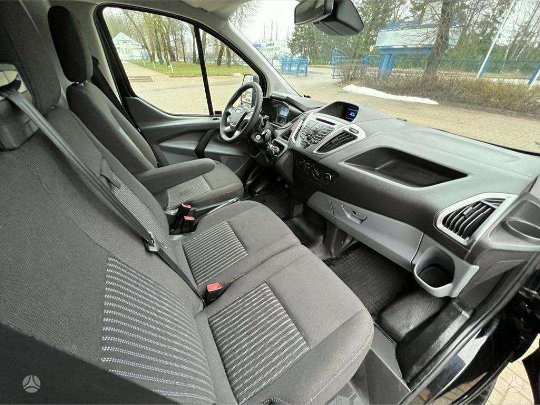 Ford Transit Custom for parts. 138000km