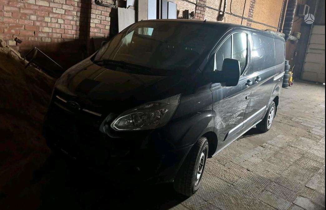 Ford Transit Custom for parts. 138000km