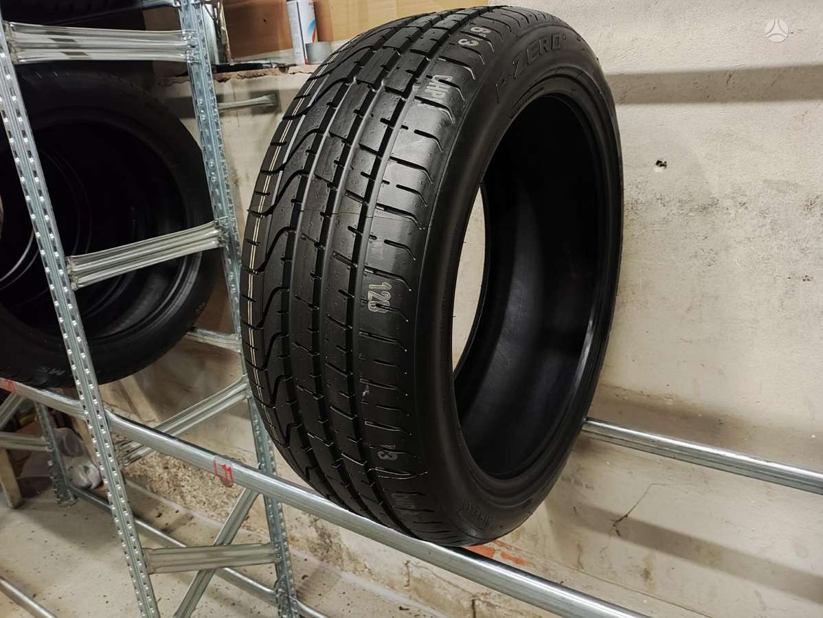 Pirelli PZero TM NAUJA, summer 235/45 R20