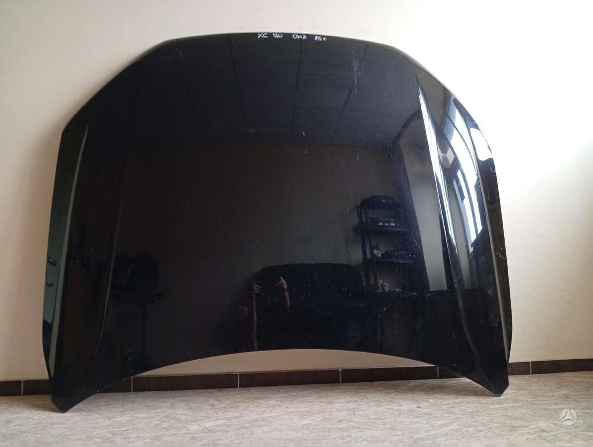 Volvo XC90 bumpers, fenders