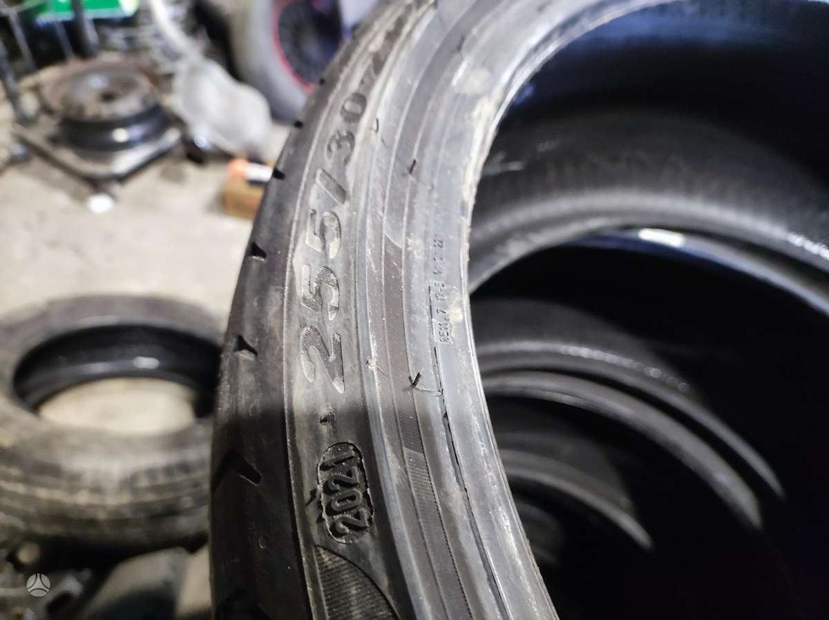 Pirelli, летние 255/30 R20