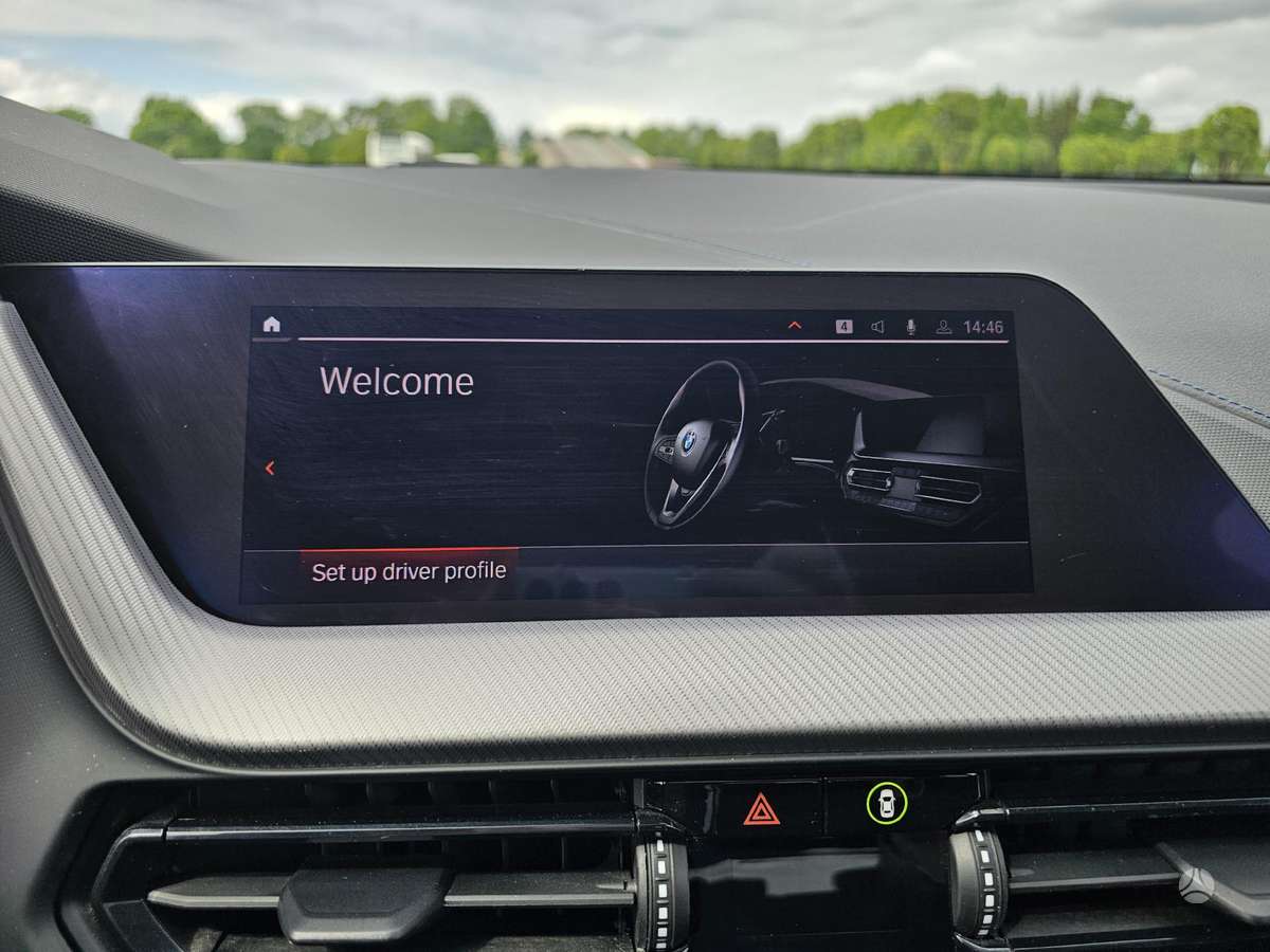 BMW 116, 1.5 l., hatchback