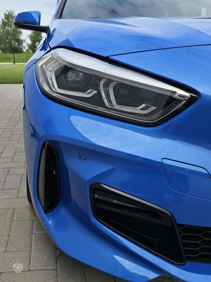 BMW 116, 1.5 l., hatchback