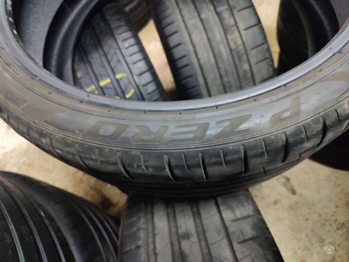 Pirelli P ZERO, summer 265/35 R22