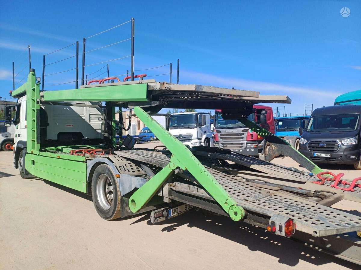 Volvo Kassbohrer 2008, auto transporters